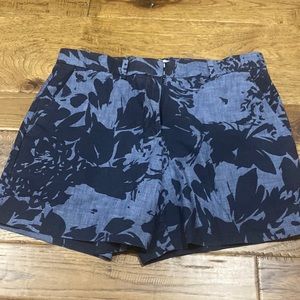 Nice tailored Gap shorts